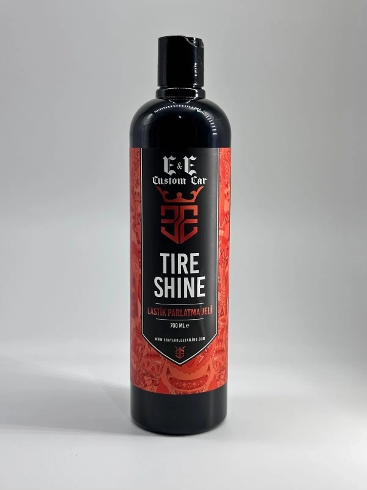EE Custom Tire Shine